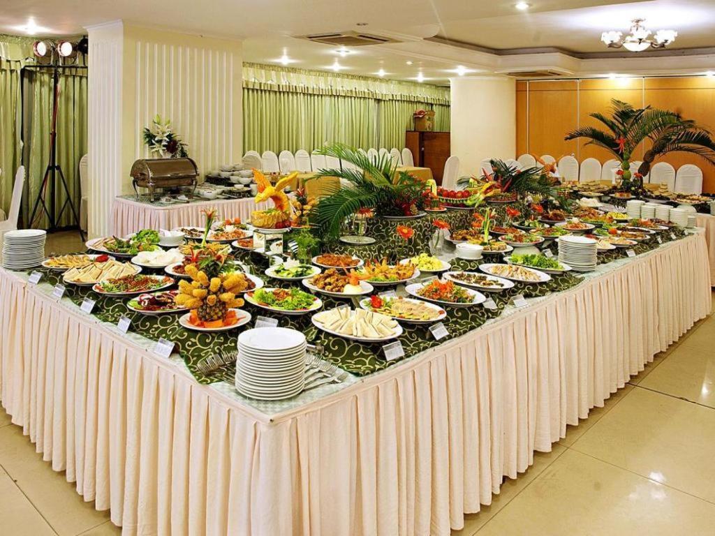 Bamboo Green Central Hotel Da Nang Exterior photo