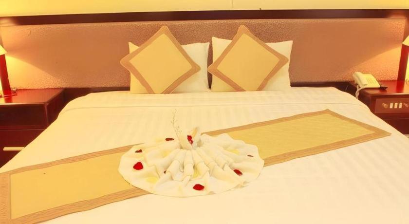 Bamboo Green Central Hotel Da Nang Exterior photo